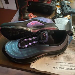 Men’s Nike 97 Air Max